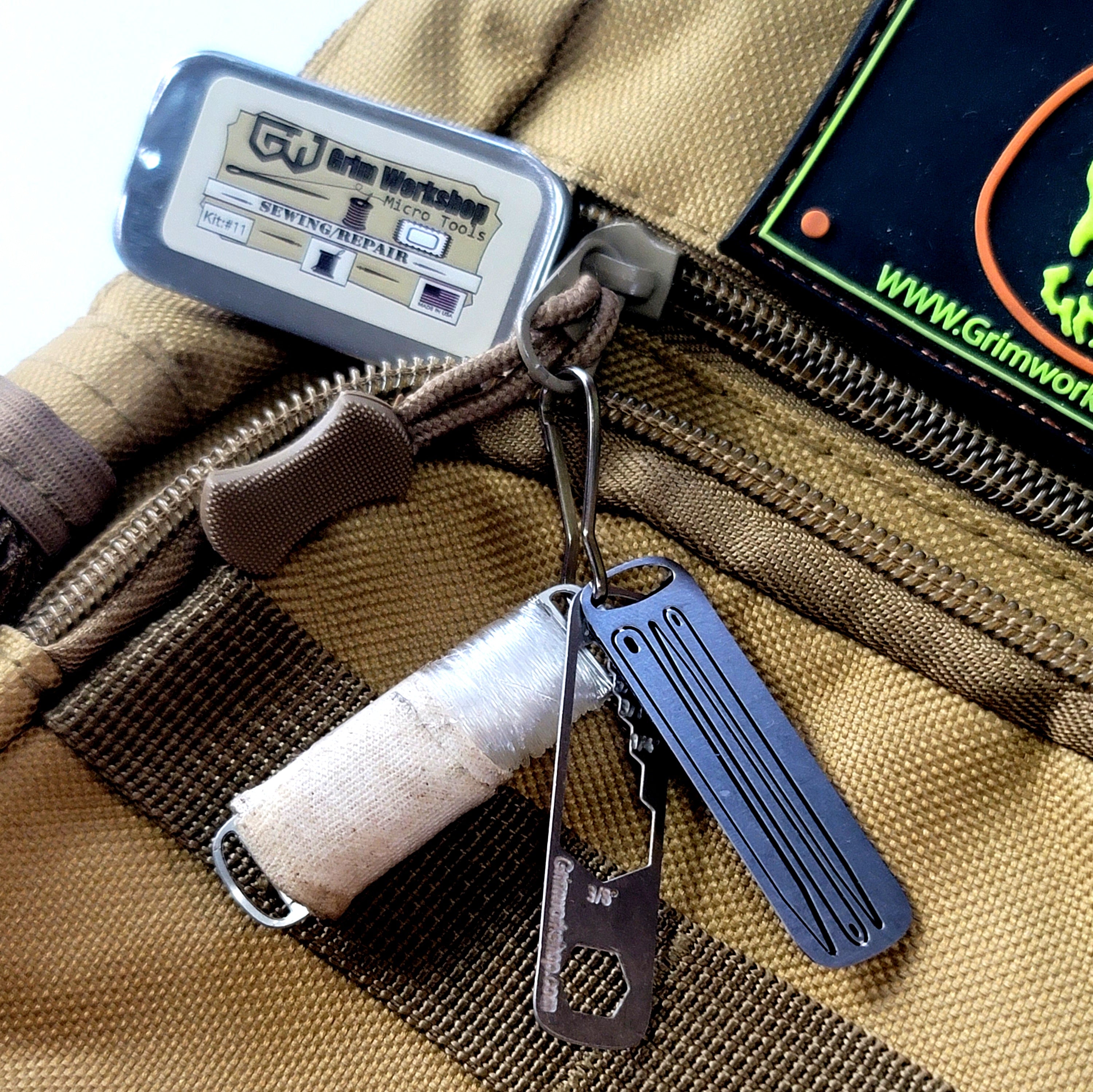 Micro Sewing and Repair Kit : Pocket Size Mini Sewing Kit