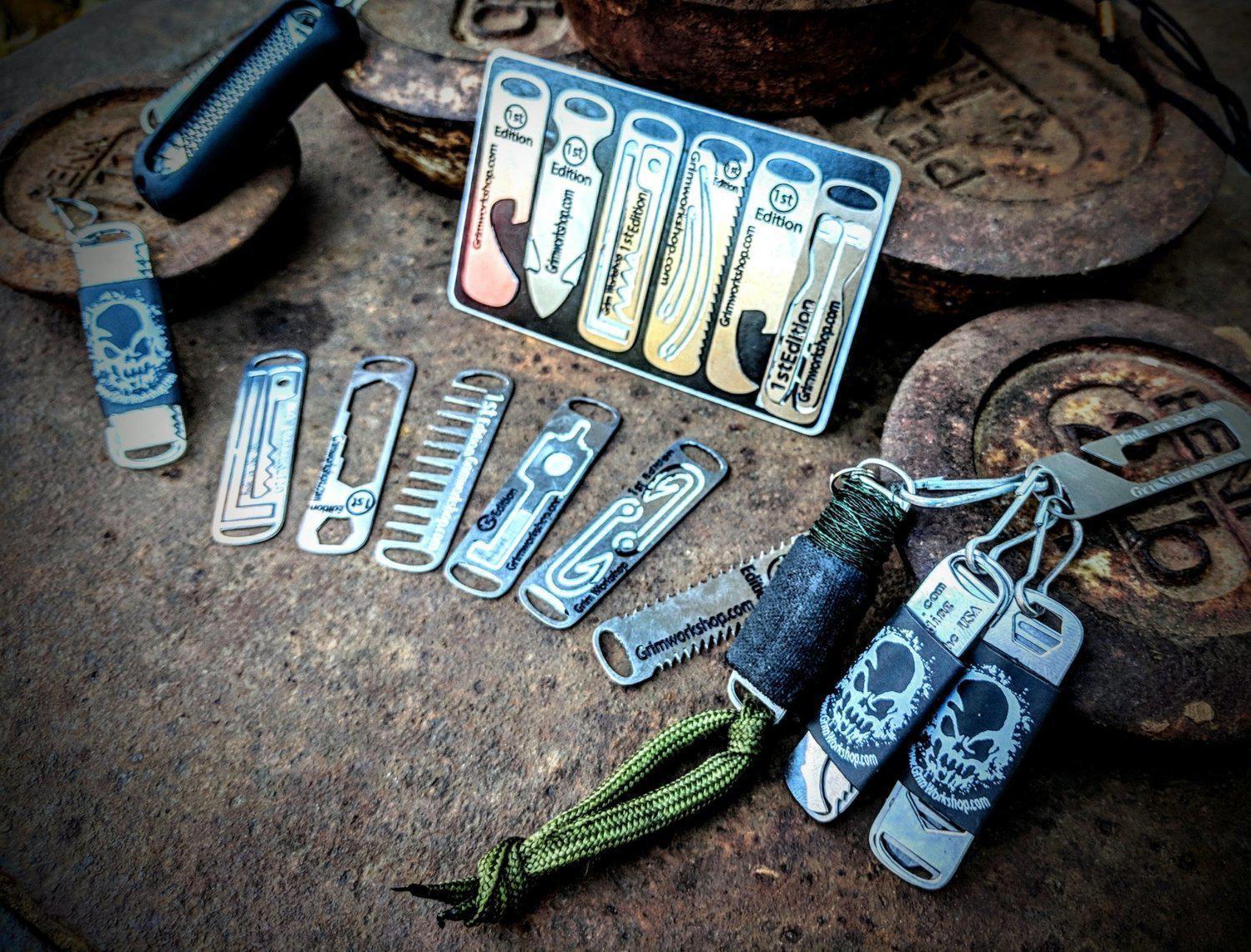 Credit Card Sized Micro Tool Holder (Tools not included)-Grimworkshop-bugoutbag-bushcraft-edc-gear-edctool-everydaycarry-survivalcard-survivalkit-wilderness-prepping-toolkit